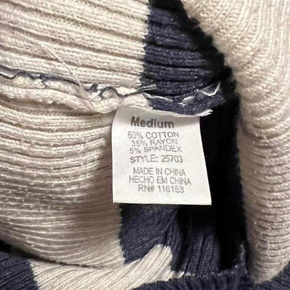 Y2k Bluewhite‎ Striped Long Sleeve - Picture 4 of 4